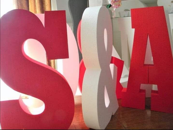 Decoratiuni nunti botez litere volunetrice