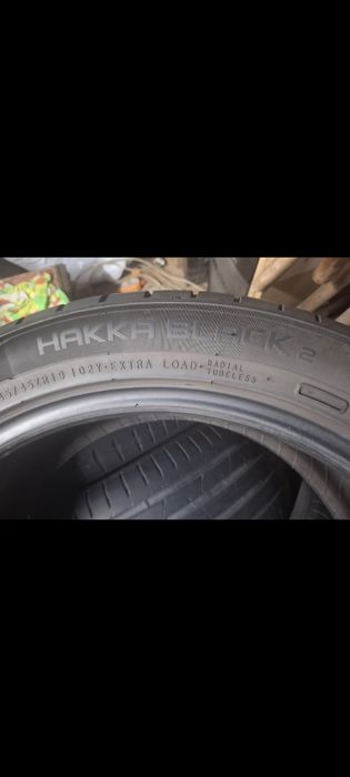 Продам  245/45/19