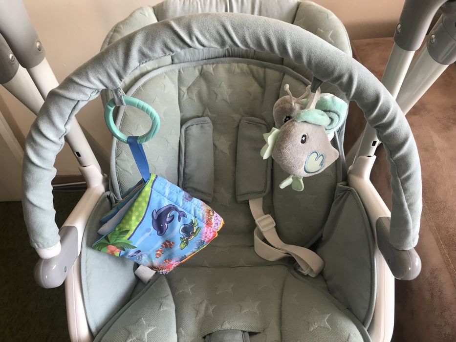 Люлка- релакс с масичка за хранене