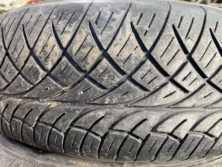 На 17. 225/65 4 ШТ в нал