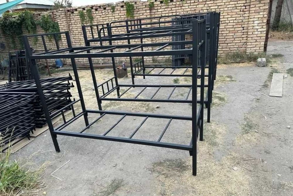 Двухъярусная кровать оптом