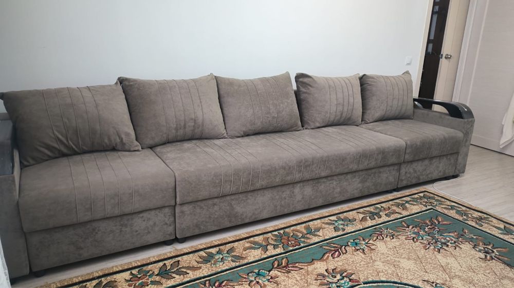 Диван гостевой б у