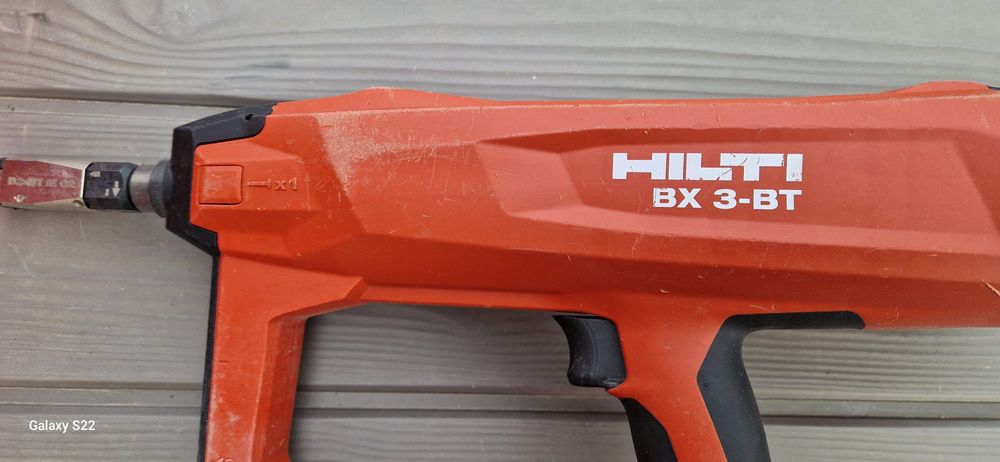 Hilti pistol de cuie pe acumulatori ,capse