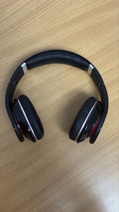 Продам наушники Beats