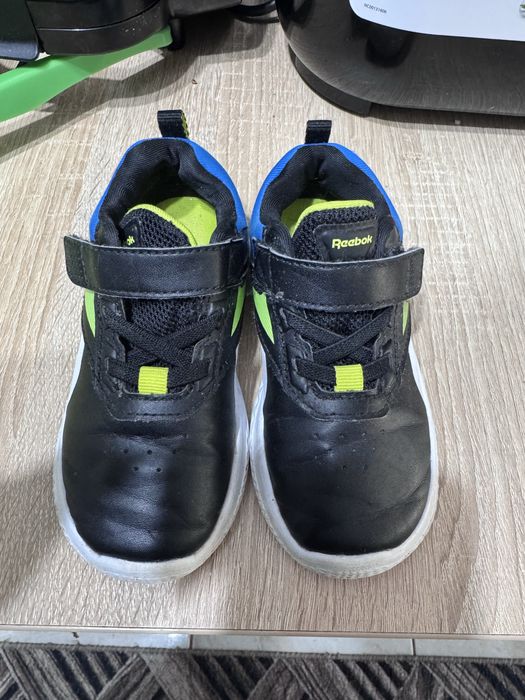 Incaltaminte Reebook marimea 24,5