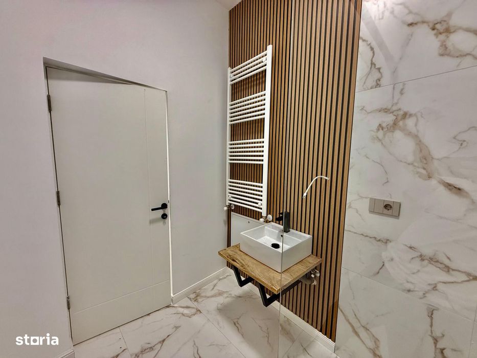 De închiriat | Spațiu 2 camere | Piața Unirii | 43 mp | 650 €/lună