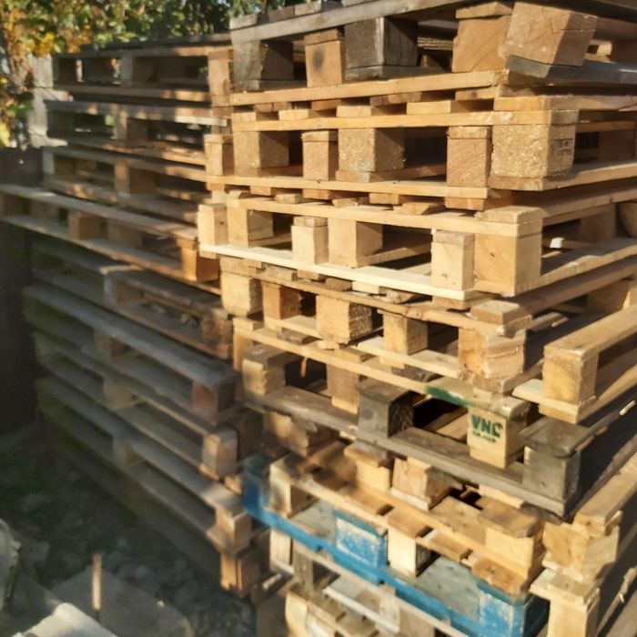 Vând paleti non euro și euro