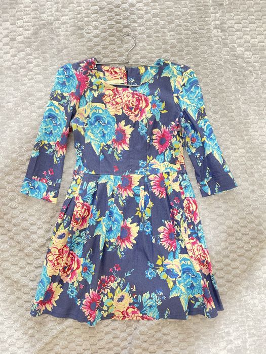 Продам платья в отличном состоянии