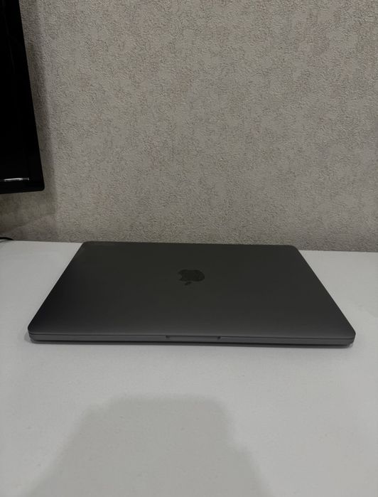 Macbook pro m1 512 gb
