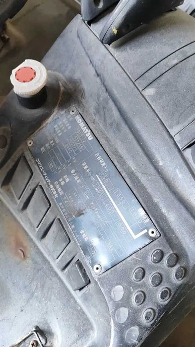 Вилочный погрузчик Komatsu FB15-12