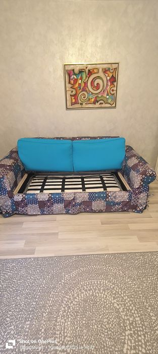 Canapea extensibila și fotoliu