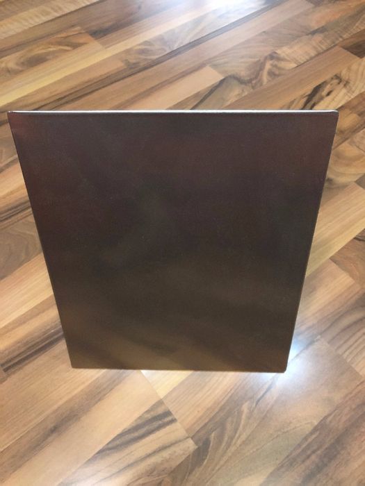 Продавам метални щендери за картички и магнити, нови или в отличен вид