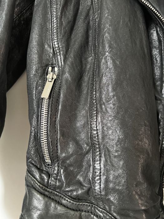 Продам кожанку Karen Millen