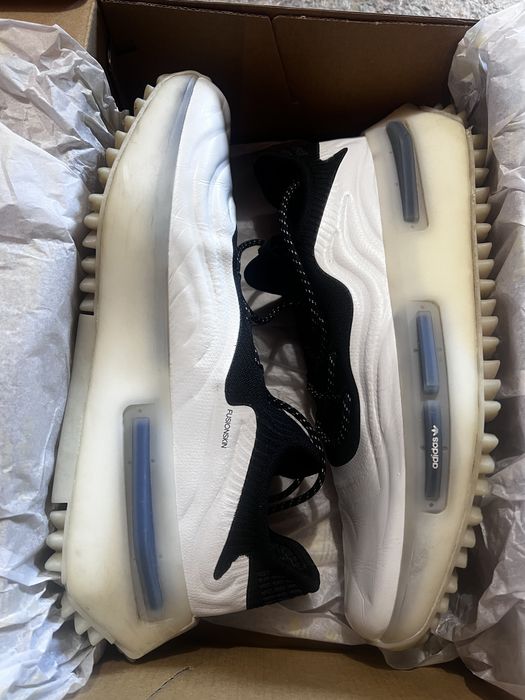 Adidasi Adidas - 45 1/3