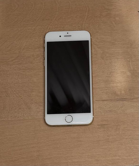 Iphone 6s в хорошем состоянии