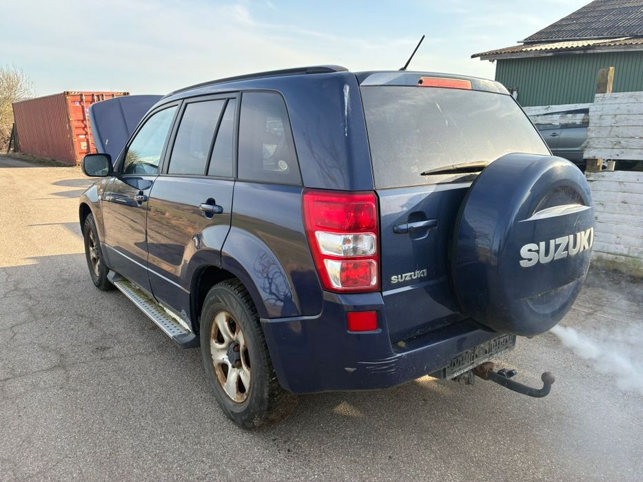 Dezmembrez Suzuki Grand Vitara