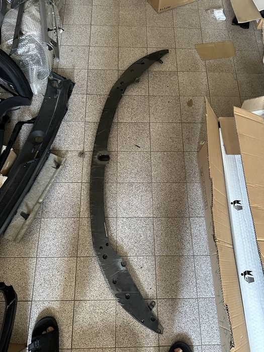 Карбонов сполер добавка,лип за предна броня Бмв Bmw F80 F82 F83 Front  Carbon Fiber Genuine BMW M3 F80 F82 M4 M Performance