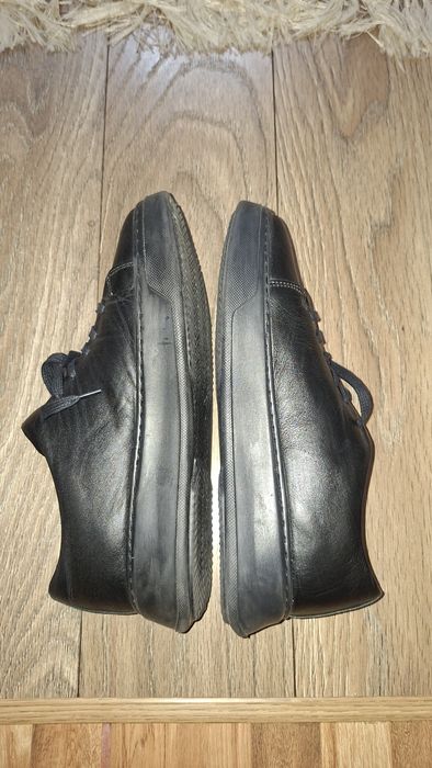 Pantofi din piele,