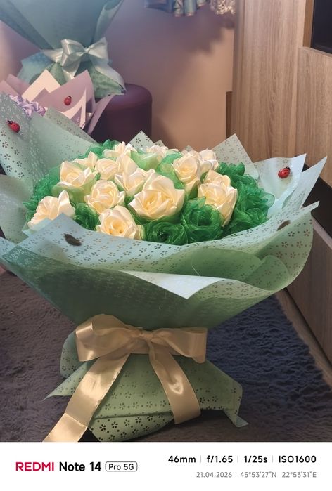 Vând Buchete de flori eterne de saten în Deva