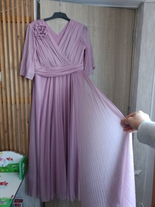 Rochie eleganta roz pudra