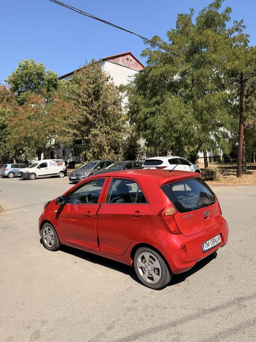 KIA Picanto 2012 — imagine 3