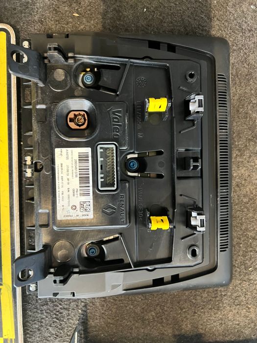 Навигация и екран Renаult Clio 2020г