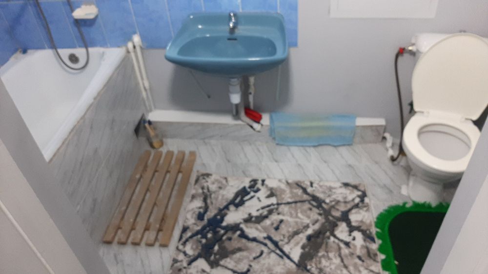 Юнусобод 11 да квартира бор студентларга. Метро " Юнусабад"