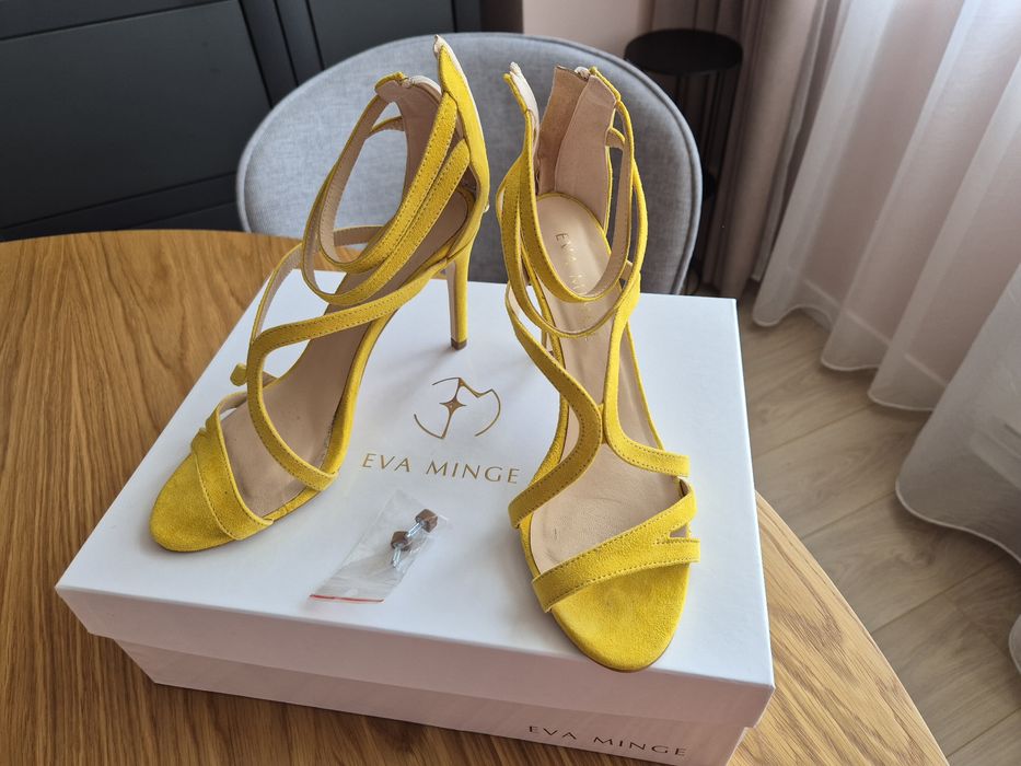 Сандали Eva Minge