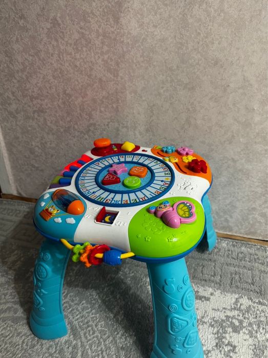 Развивающий детский столик
