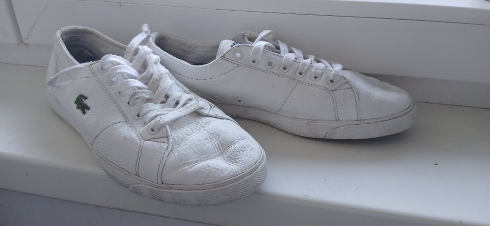 Teniși lacoste din piele alba
