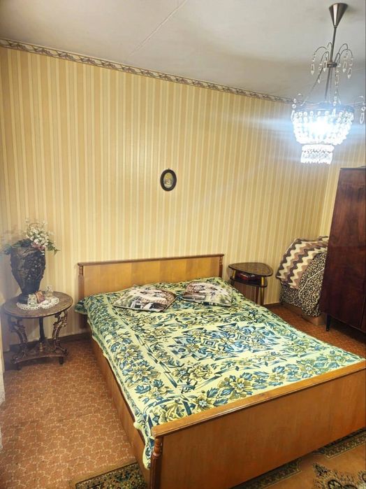 Продам 2в3/3/5 Новомосковская