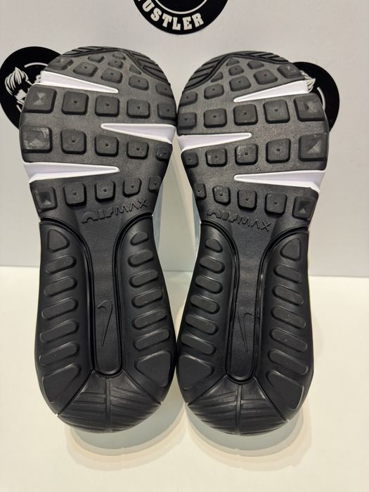 Маратонки NIKE AIR MAX 2090.Номер 38.5