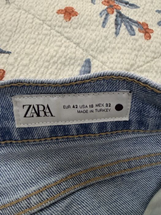 Джинсы и джинсовая куртка