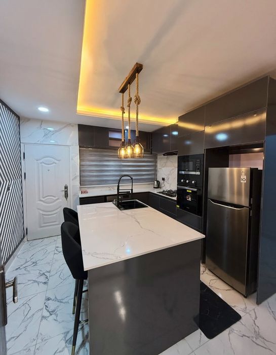 Сдаëтся шикарная квартира на Ойбек метро