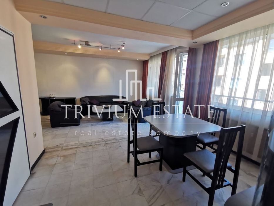 Дава се под наем Тристаен апартамент в Пловдив, Младежки Хълм - 100 кв.м за 698.19 € - Снимка #2