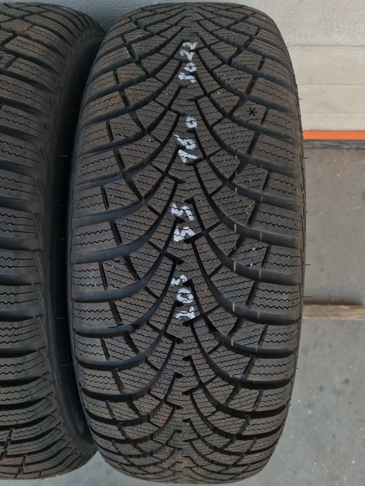 Зимни гуми 4 броя GOODYEAR UltraGrip9+ 205 55 R16 дот 3022