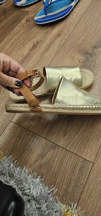 USA designer's Tory Burch спадрили /  сандали