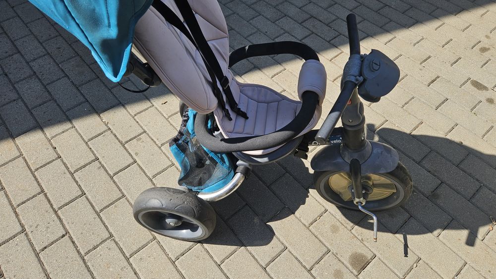 Tricicleta pentru copii