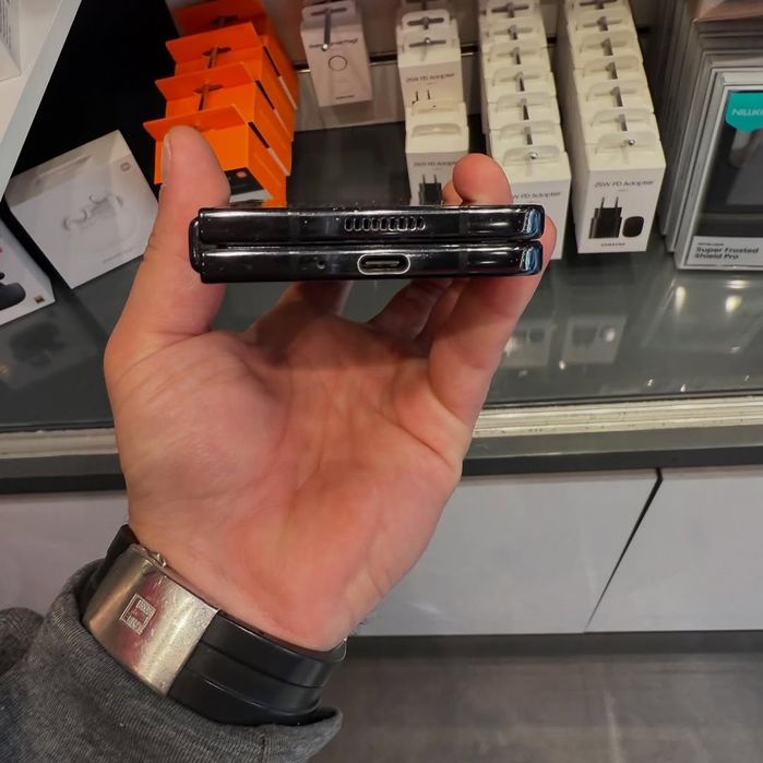 Samsung z Fold 5 12/512Gb