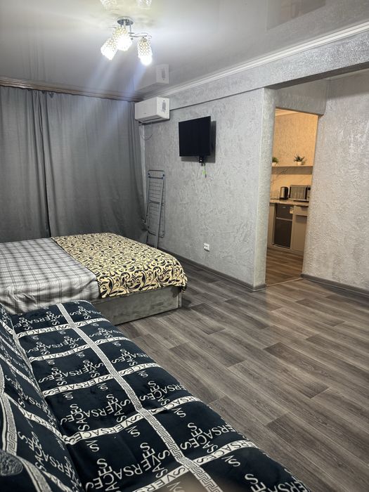 Посуточно 1 комн квартира