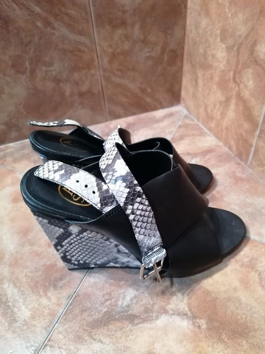 Дамски сандали Естествена кожа