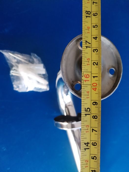 Дръжка за вана със сапунерка