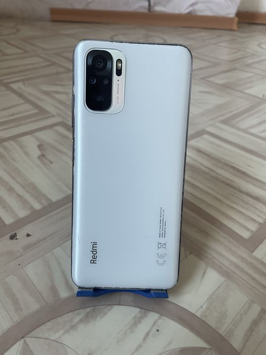 Продам телефон в хорошем состоянии