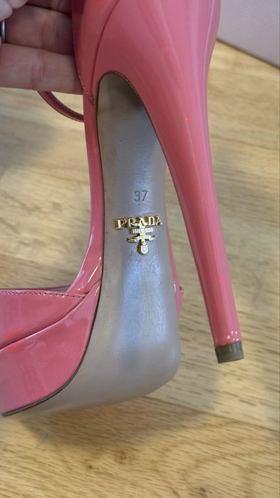 Sandale PRADA marimea 37