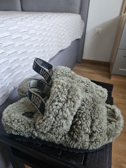 Нови сандали, чехли и еспадрили.- ТОММУ Jeans, GANT, DKNY, UGG, RL