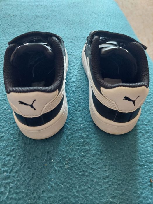 Оригинални  обувки  23 номер