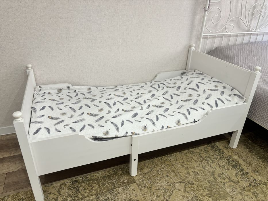 Продам кровать икеа сундвик