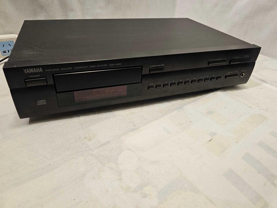 Cd player Yamaha CDX 480 France