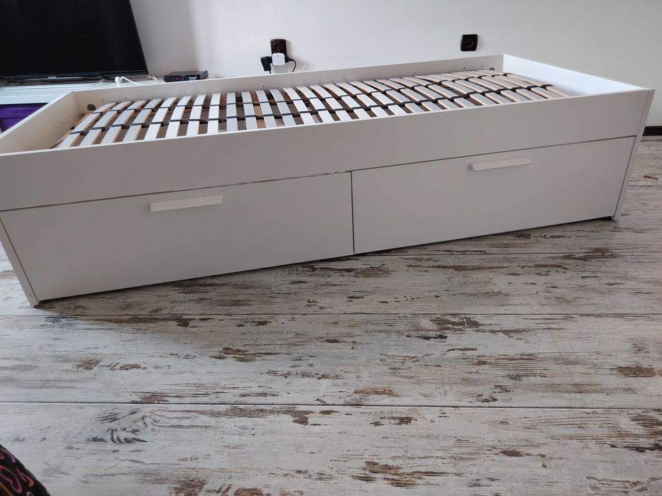 Легло ИКЕА BRIMNES 90x200 с подматрачна решетка