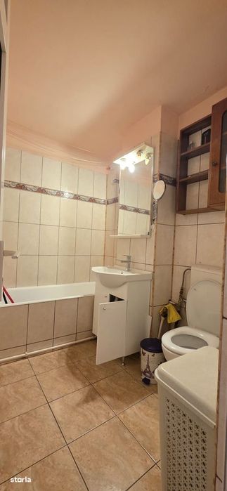 Gara - Abator 2 Camere Decomandate Mobilat + Utilat, Gaze 400 Euro